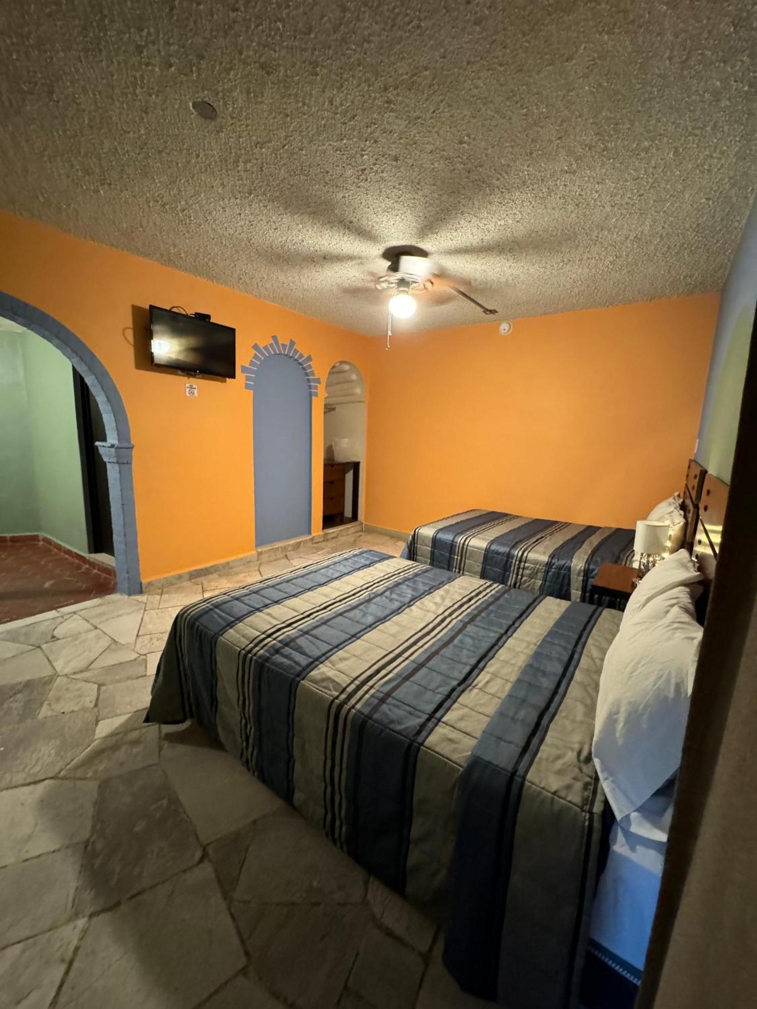 Hotel Camino De Allende San Miguel de Allende Bagian luar foto